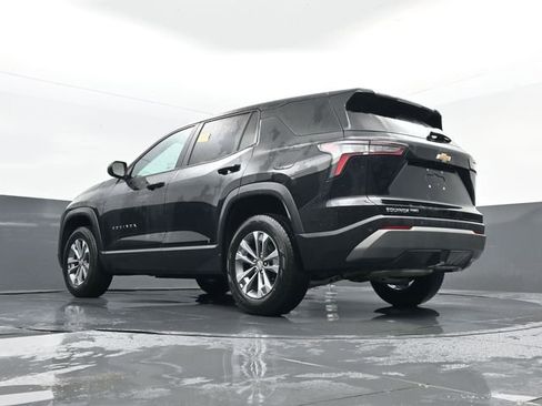 Used 2025 Chevrolet Equinox LT AWD/4WD image 25