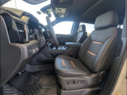New 2026 GMC Sierra 1500 AT4 w/ AT4 Premium Package image 15