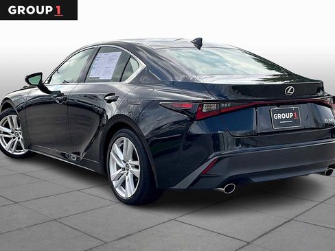 Used 2025 Lexus IS 300 w/ Comfort Package image 9