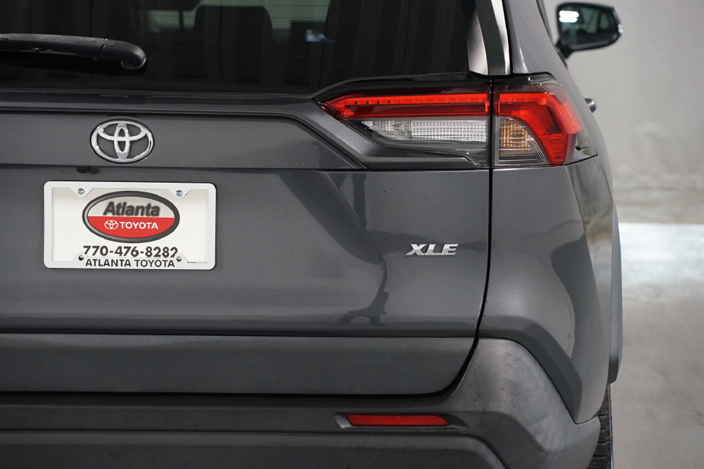 Certified 2022 Toyota RAV4 XLE Premium FWD image 10