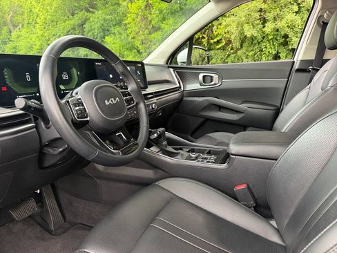 Used 2024 Kia Sorento S FWD image 35