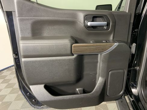 Used 2021 Chevrolet Silverado 1500 LT Trail Boss w/ Convenience Package II image 25