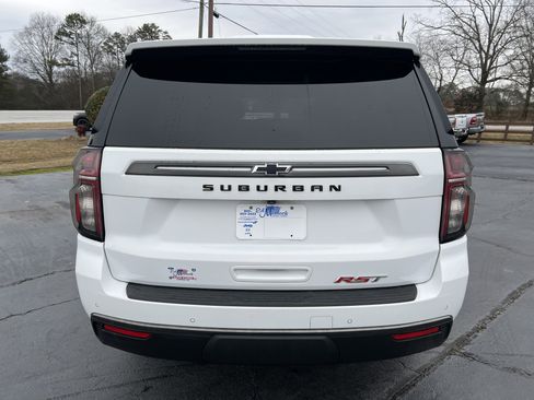 Used 2021 Chevrolet Suburban RST image 6