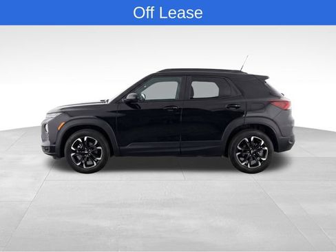 Used 2023 Chevrolet TrailBlazer LT w/ Convenience Package FWD image 6