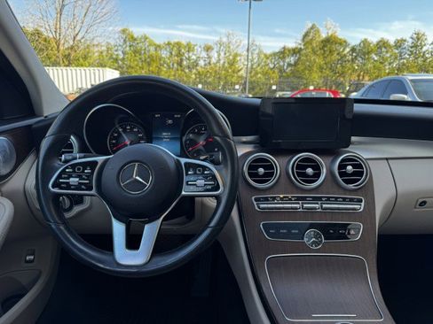 Used 2019 Mercedes-Benz C 300 4MATIC Sedan image 25