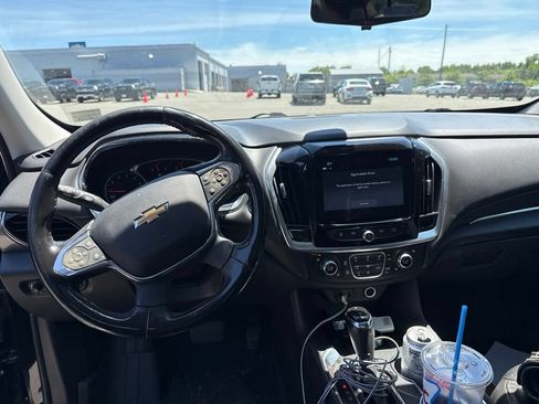 Used 2019 Chevrolet Traverse Premier w/ Redline Edition AWD/4WD image 6