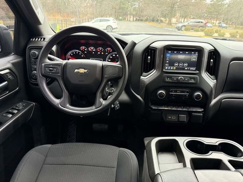 Used 2021 Chevrolet Silverado 1500 Custom image 8