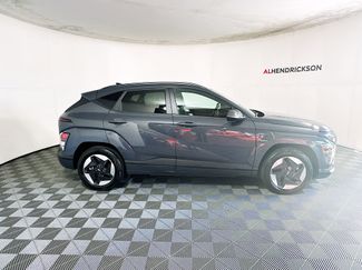 Used 2024 Hyundai Kona SEL video 2