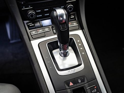 Certified 2018 Porsche 718 Boxster image 38