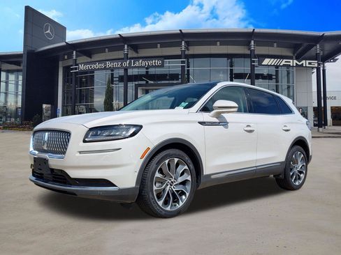 Used 2022 Lincoln Nautilus Reserve w/ Equipment Group 201A AWD/4WD image 1