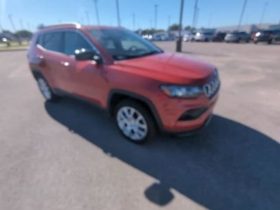 Used 2024 Jeep Compass Latitude w/ Sun and Sound Group