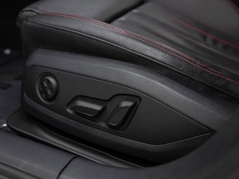 Used 2018 Audi A4 2.0T Premium Plus w/ Premium Plus Package image 37