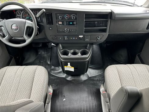 New 2025 GMC Savana 3500 w/ Power Convenience Package RWD image 10