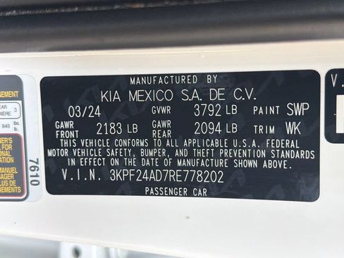 Used 2024 Kia Forte LXS w/ LXS Technology Package FWD image 32