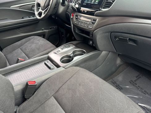 Used 2022 Honda Pilot Sport image 31