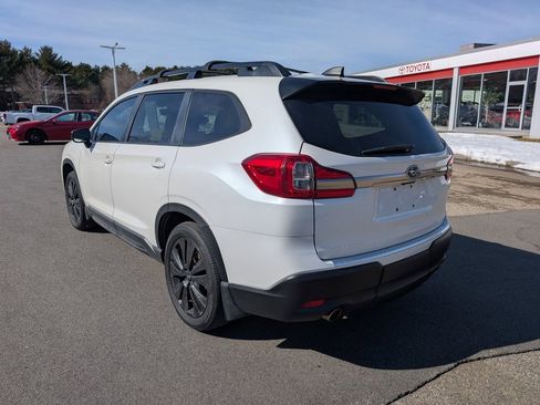 Used 2022 Subaru Ascent Onyx Edition image 3
