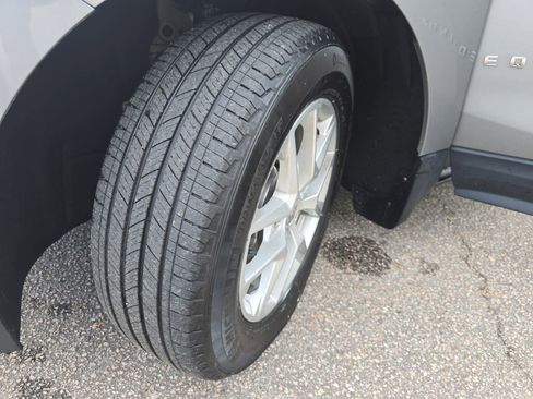 Used 2023 Chevrolet Equinox LT w/ LPO, Floor Liner Package image 32