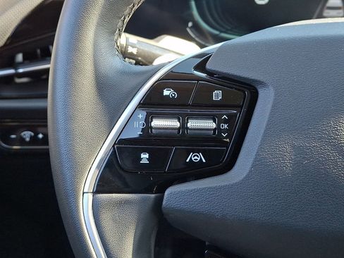 Used 2024 Kia Niro EX image 21