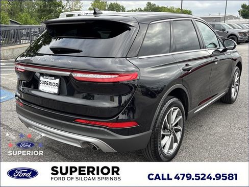 Used 2024 Lincoln Corsair AWD w/ Equipment Group 101A image 3