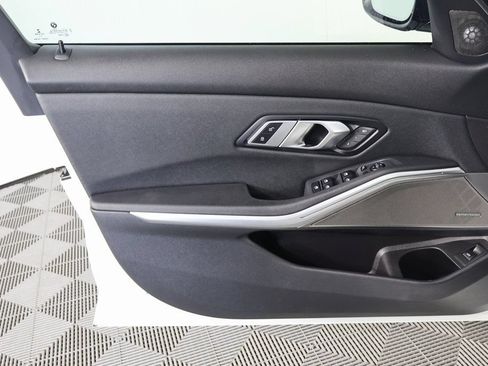 Used 2021 BMW M340i RWD image 12