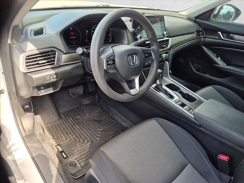 Used 2022 Honda Accord LX image 10