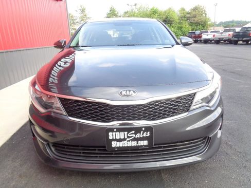 Used 2016 Kia Optima LX FWD image 11