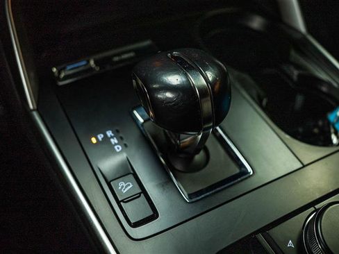 Used 2024 MAZDA CX-90 3.3 Turbo w/ Select Package image 23