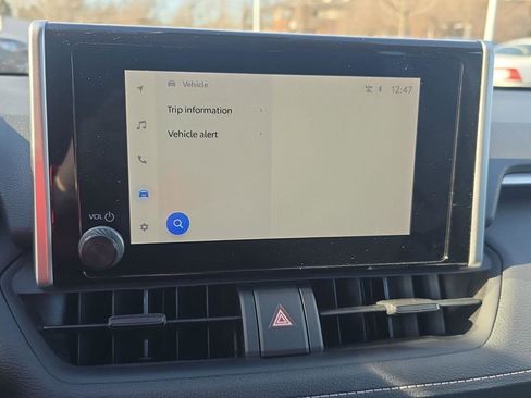 Used 2024 Toyota RAV4 XLE image 22