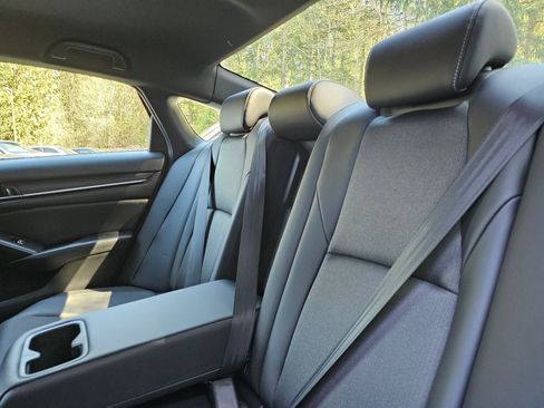 Used 2022 Honda Accord Sport image 19