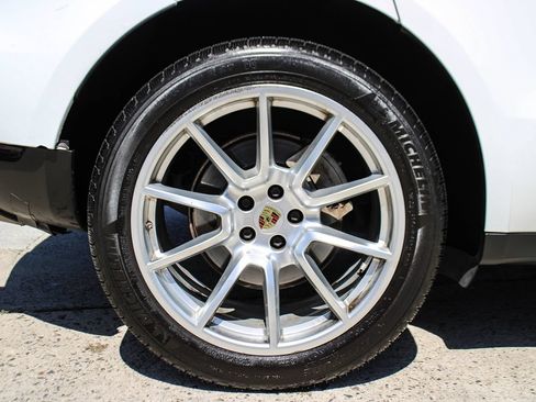 Used 2017 Porsche Macan S AWD/4WD image 27