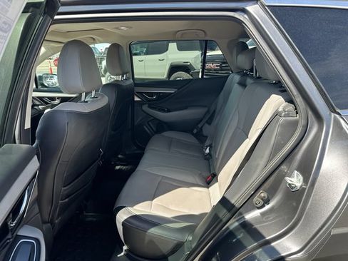 Used 2023 Subaru Outback Limited AWD/4WD image 18