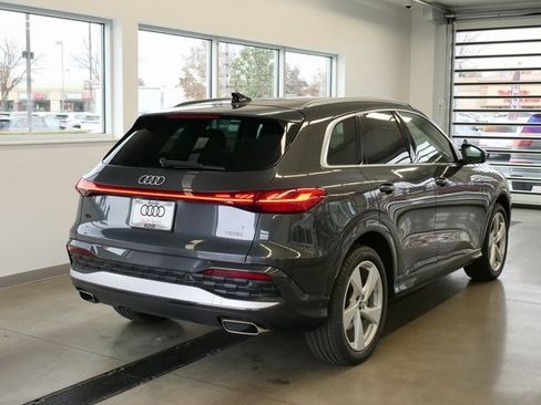 New 2025 Audi Q5 Prestige image 6
