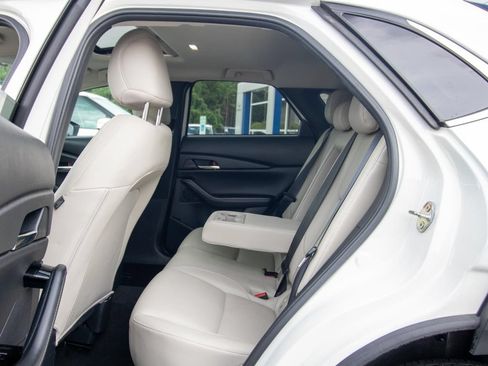 Used 2025 MAZDA CX-30 AWD 2.5 S w/ Preferred Package image 9