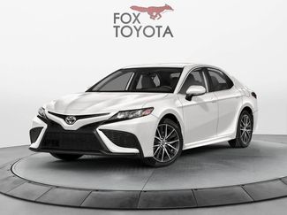 Used 2024 Toyota Camry SE w/ Cold Weather Package FWD video 1