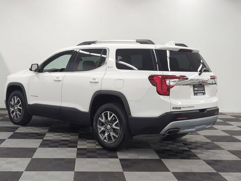 Used 2023 GMC Acadia SLT FWD image 5