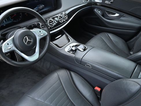 Used 2020 Mercedes-Benz S 560 Sedan image 14