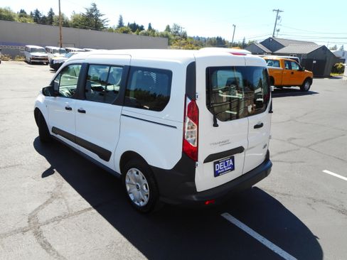 Used 2016 Ford Transit Connect XL FWD image 10