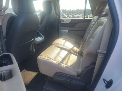 Used 2022 Lincoln Navigator L Reserve AWD/4WD image 17