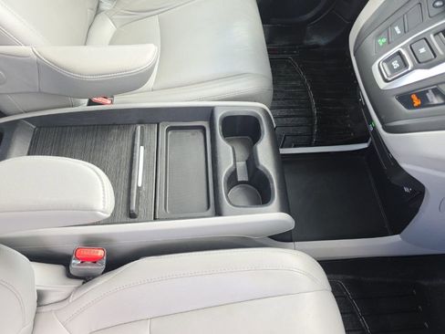 Used 2018 Honda Odyssey EX-L image 52