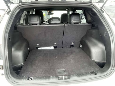 Certified 2025 Jeep Compass Trailhawk AWD/4WD image 21