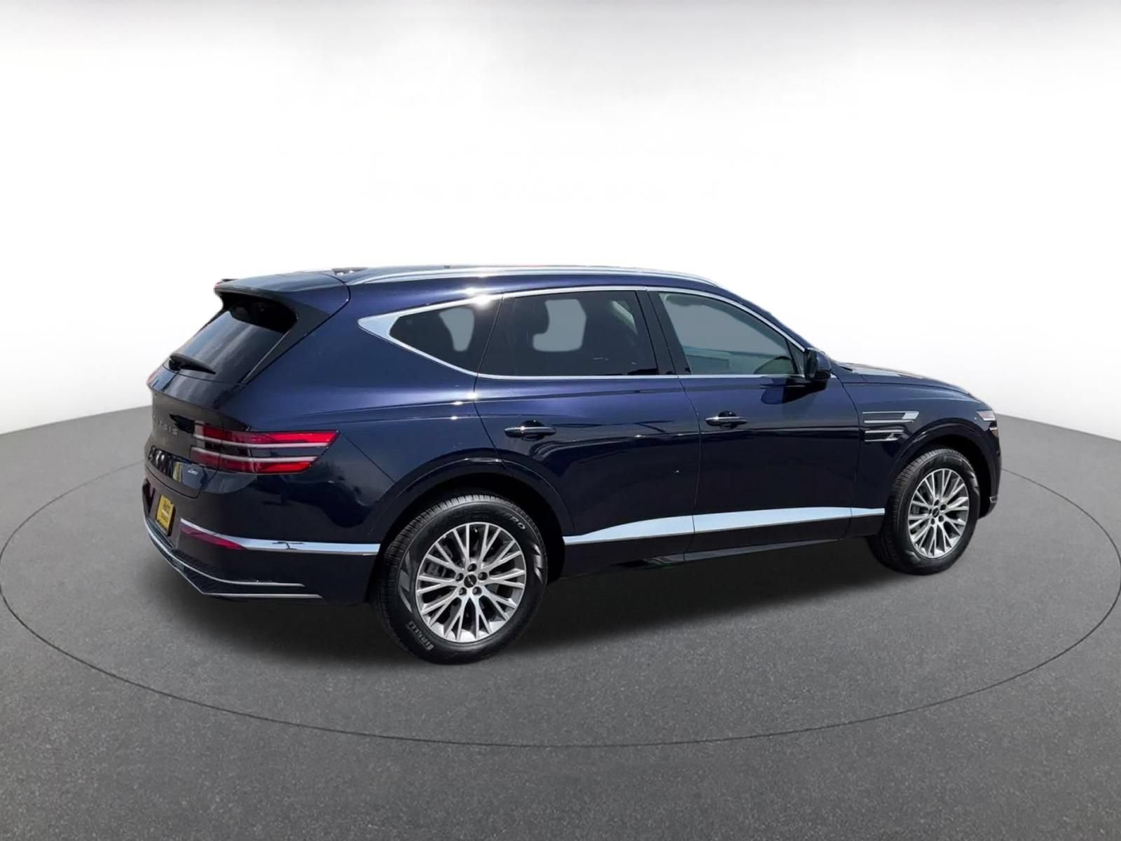 Used 2026 Genesis GV80 2.5T AWD/4WD image 13