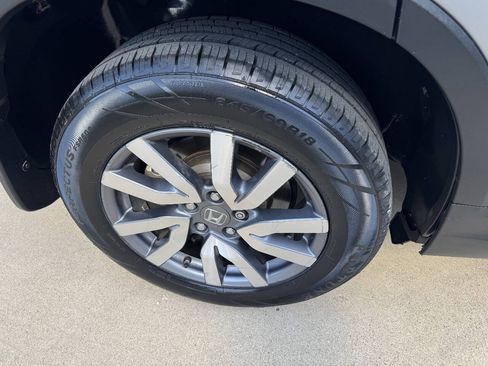 Used 2019 Honda Pilot EX image 40