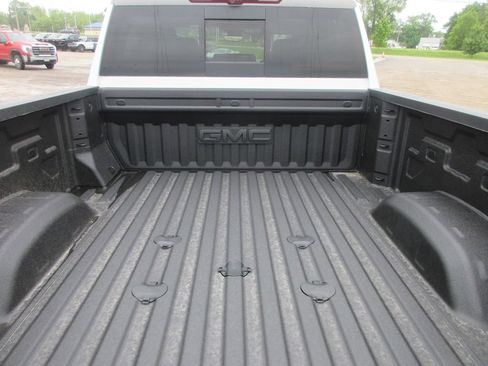 New 2026 GMC Sierra 2500 Denali w/ Denali Reserve Package AWD/4WD image 7