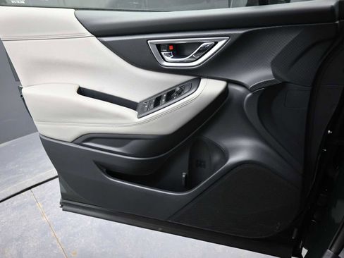 Used 2024 Subaru Forester Premium w/ Pop Package 2 image 12