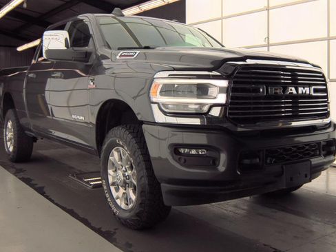 Used 2024 RAM 2500 Laramie w/ Safety Group AWD/4WD image 2