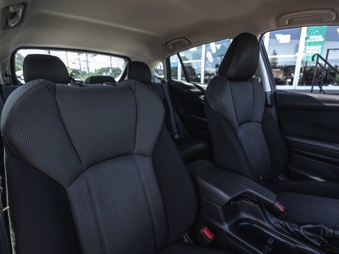 Used 2018 Subaru Impreza 2.0i Premium AWD/4WD image 25
