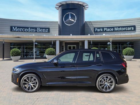 Used 2024 BMW X3 sDrive30i w/ M Sport Package image 3