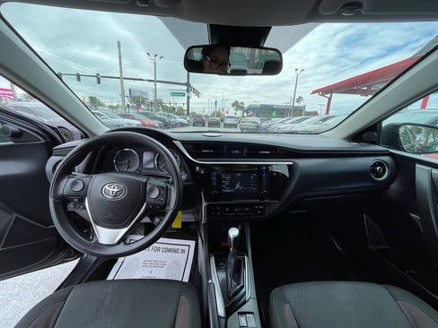 Used 2017 Toyota Corolla LE FWD image 20