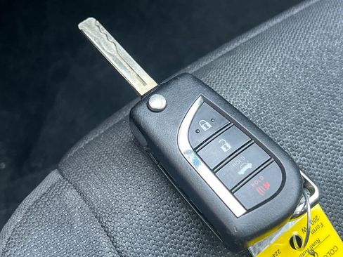 Used 2025 Toyota Corolla LE FWD image 26
