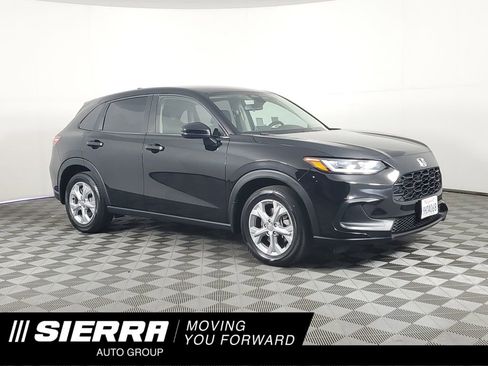 Used 2023 Honda HR-V LX image 1